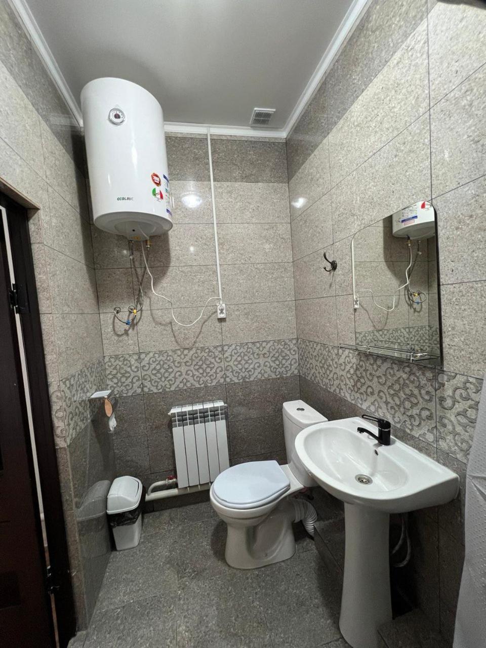 Sayak Hostel Karakol Kültér fotó